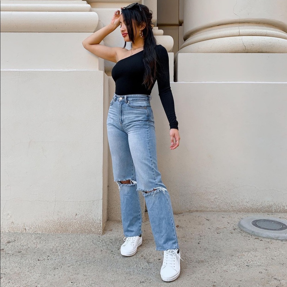 Stradivarius Petite 90s Straight Leg Jeans